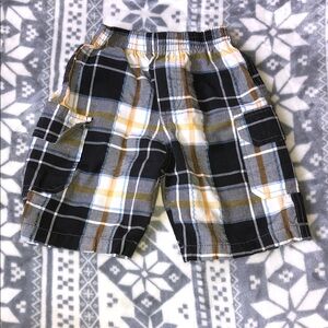 Plaid Cargo Shorts - Black, Yellow & Brown